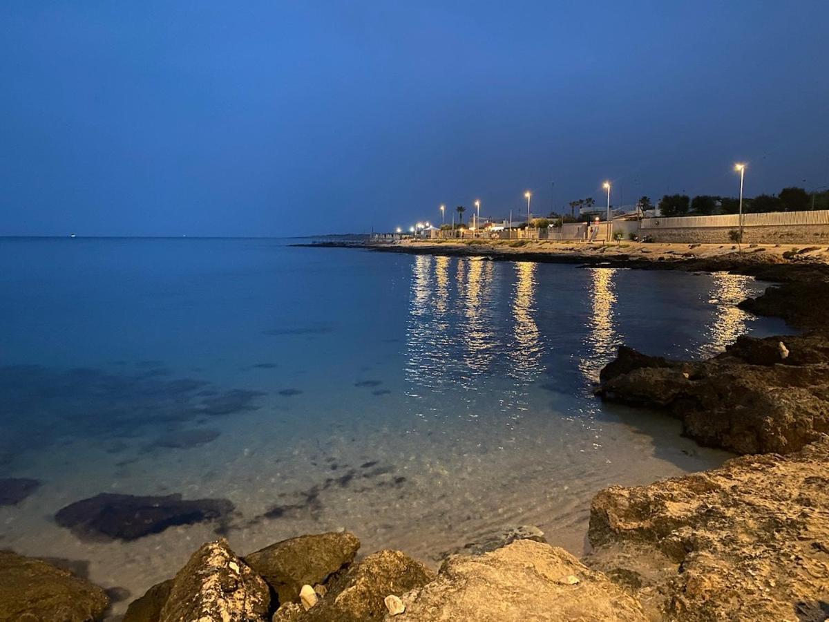 Willa A Un Passo Dal Mare - Costa Ripagnola Spiaggia di Conversano Zewnętrze zdjęcie